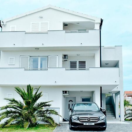 Apartmani Lovrencic Vrsi Extérieur photo