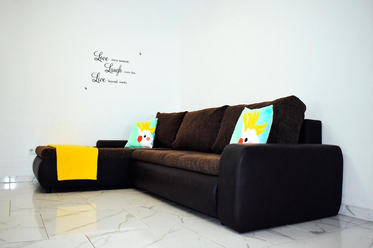 Apartmani Lovrencic Vrsi Extérieur photo