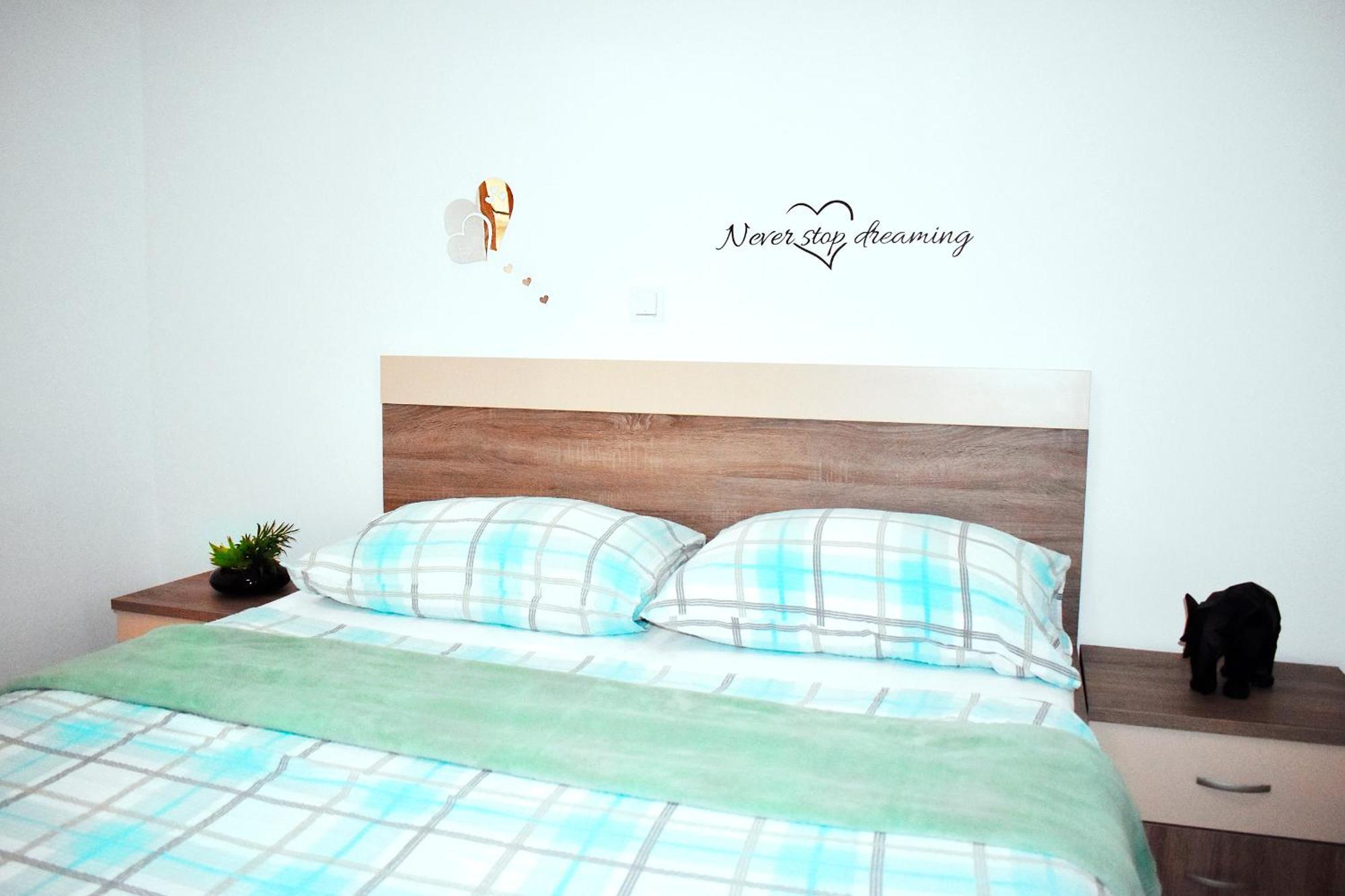 Apartmani Lovrencic Vrsi Extérieur photo